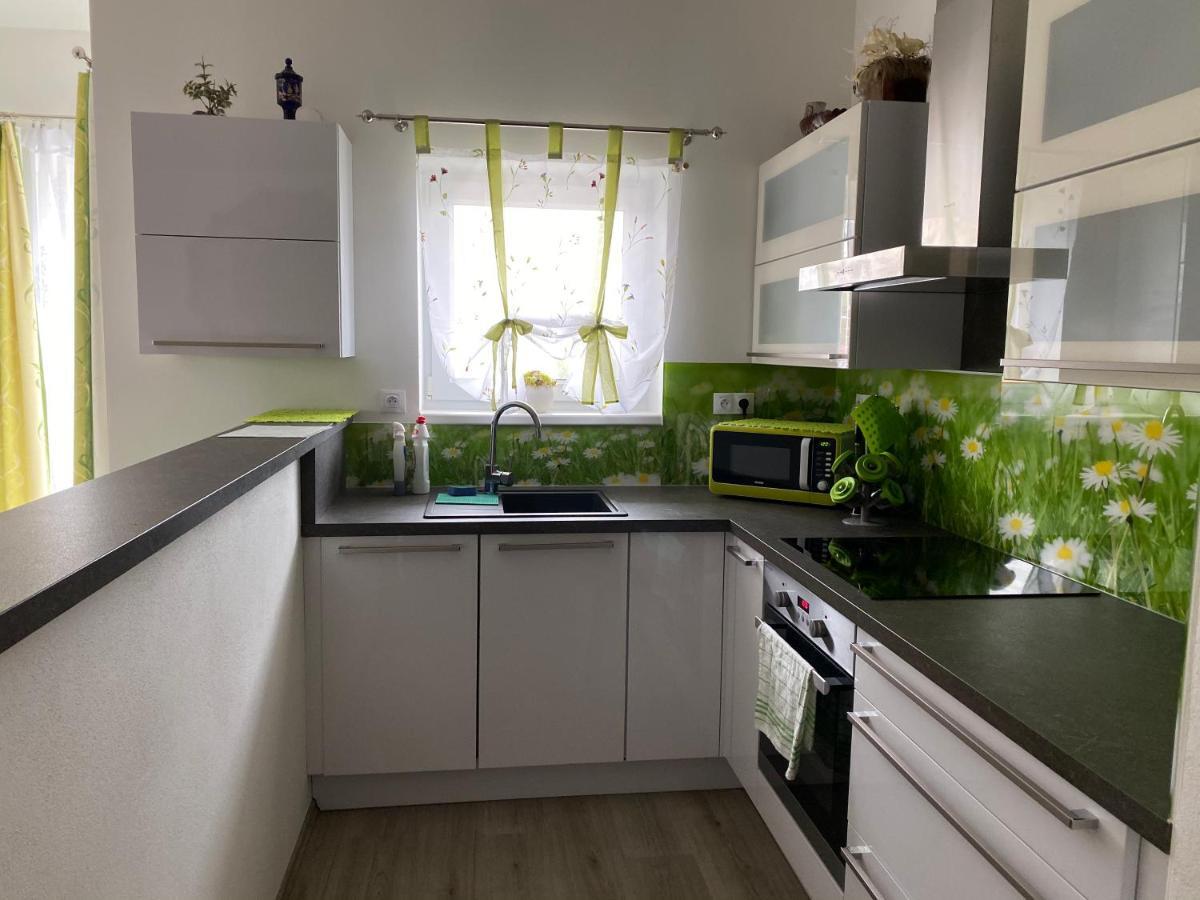 Apartman Na Lukach - Kopretina Trebon Exterior photo